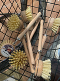 Long bamboo dish brush