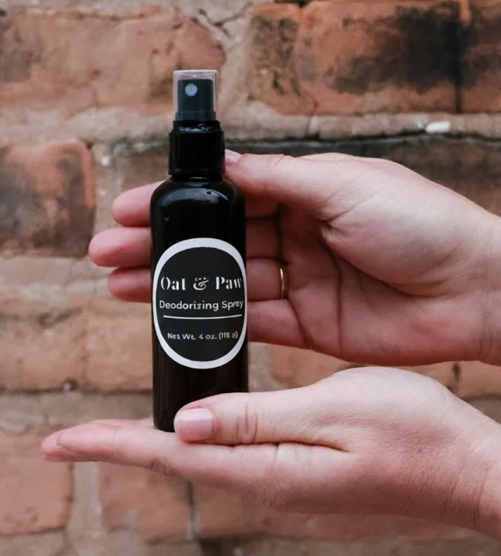 Oat & Paw Dog Deodorizing Spray
